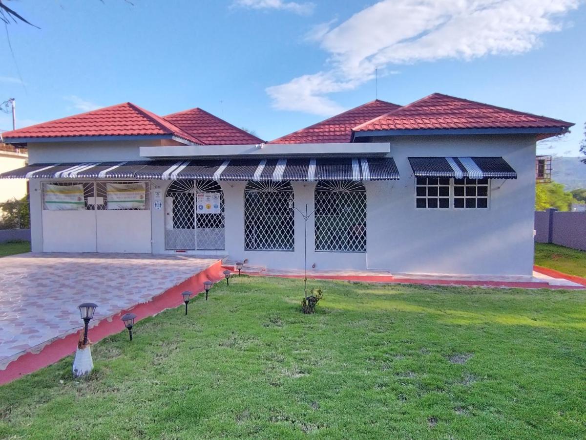 Ultimate Freedom Bed And Breakfast Santa Cruz Екстер'єр фото