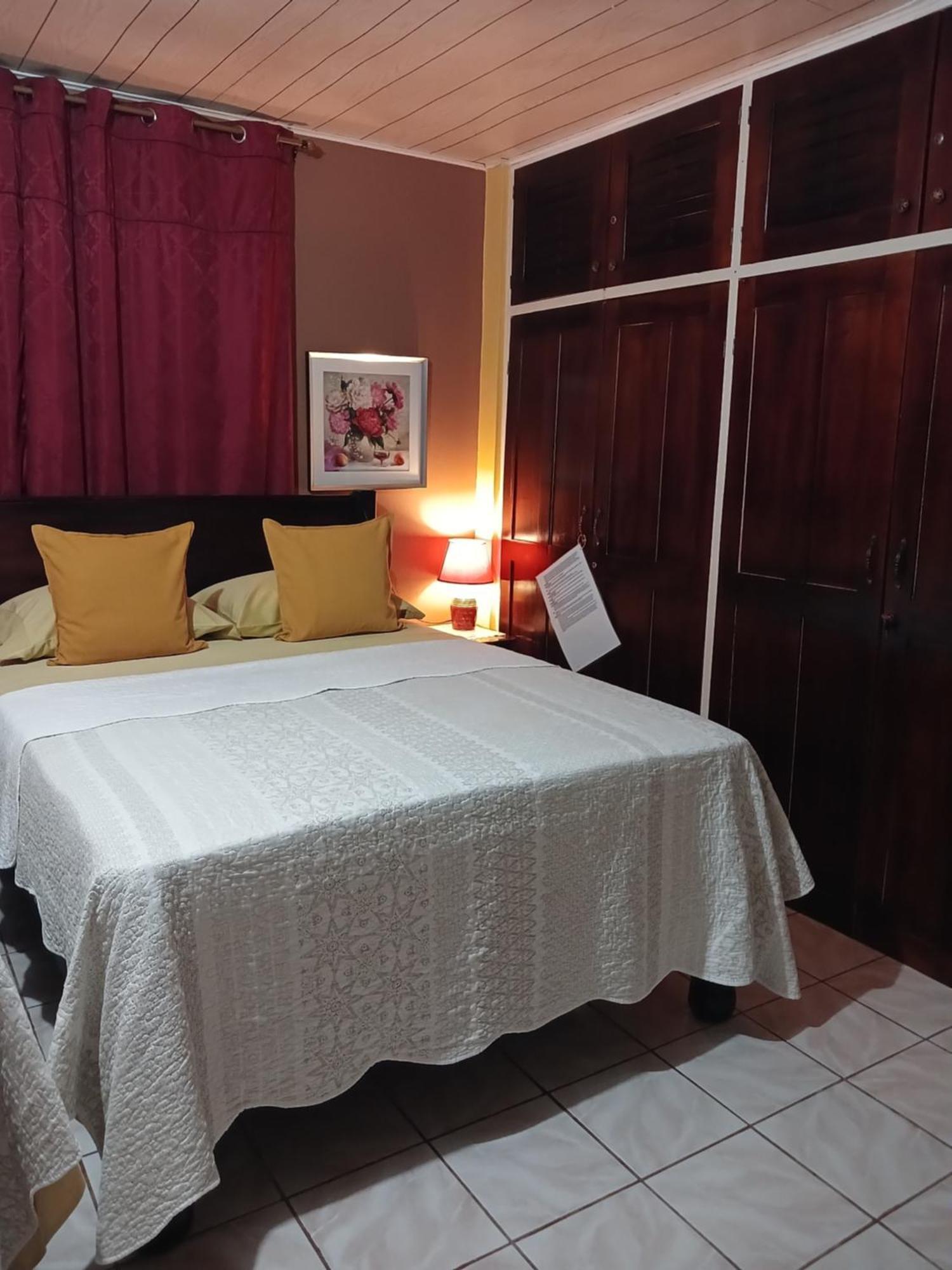 Ultimate Freedom Bed And Breakfast Santa Cruz Екстер'єр фото